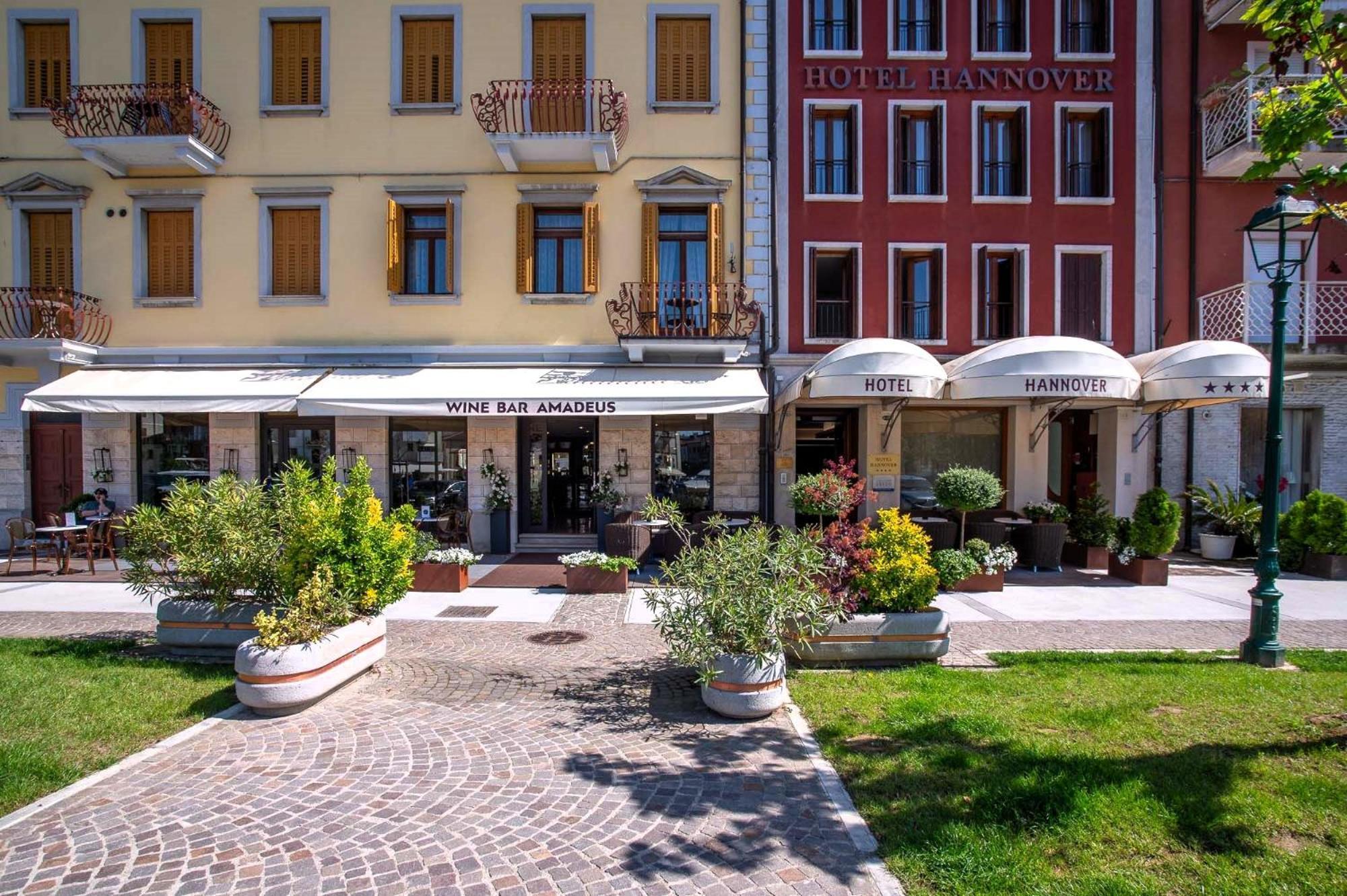 Hotel Hannover Grado Exterior photo